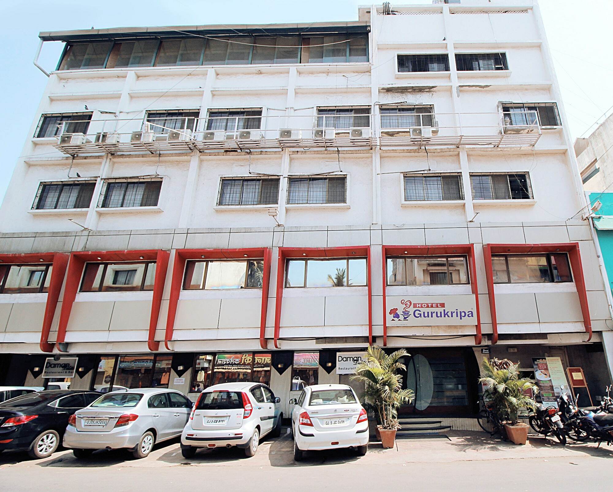 Hotel Gurukripa Daman Exterior photo